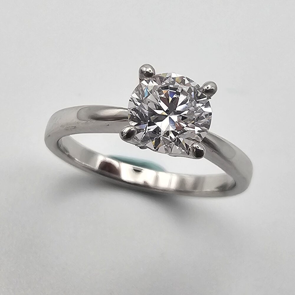 ANELLO SOLITARIO CON DIAMANTE CVD LAB GROWN 1.00 CT.