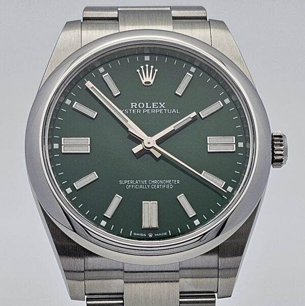 ROLEX OYSTER PERPETUAL 41MM GREEN DIAL REF. 124300 - immagine 2